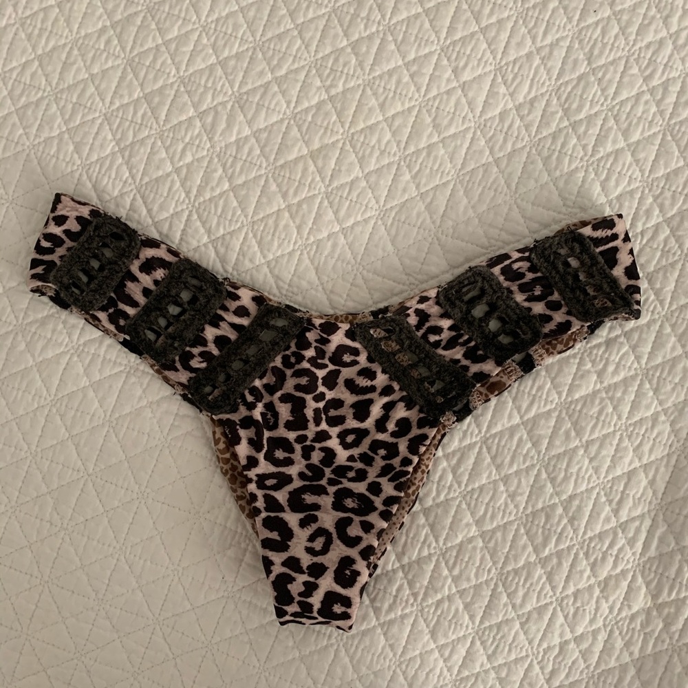 ❗️SOLD❗️